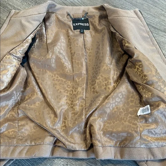 Express Camel Peplum Zip Front Jacket Blazer Women’s Small Tan Tailored - Picture 8 of 10
